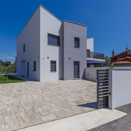 Holiday Home Villa Isabela - Prc423 By Interhome Nova Vas  Buitenkant foto