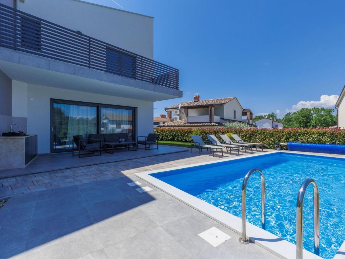 Holiday Home Villa Isabela - Prc423 By Interhome Nova Vas  Buitenkant foto